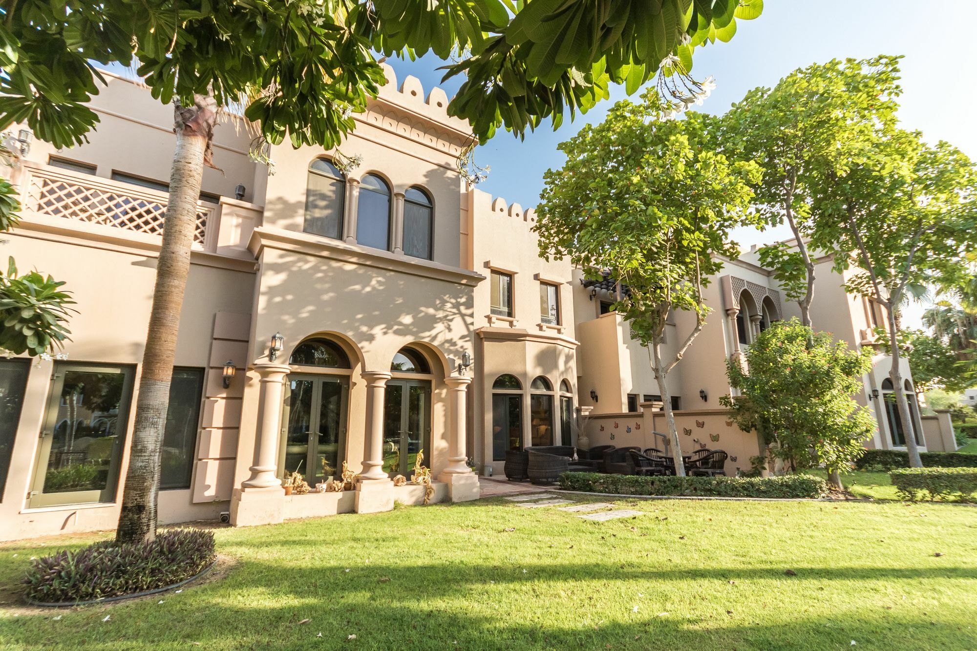 Yanjoon Holiday Homes - Palm Jumeirah Frond A Villas Ντουμπάι Εξωτερικό φωτογραφία